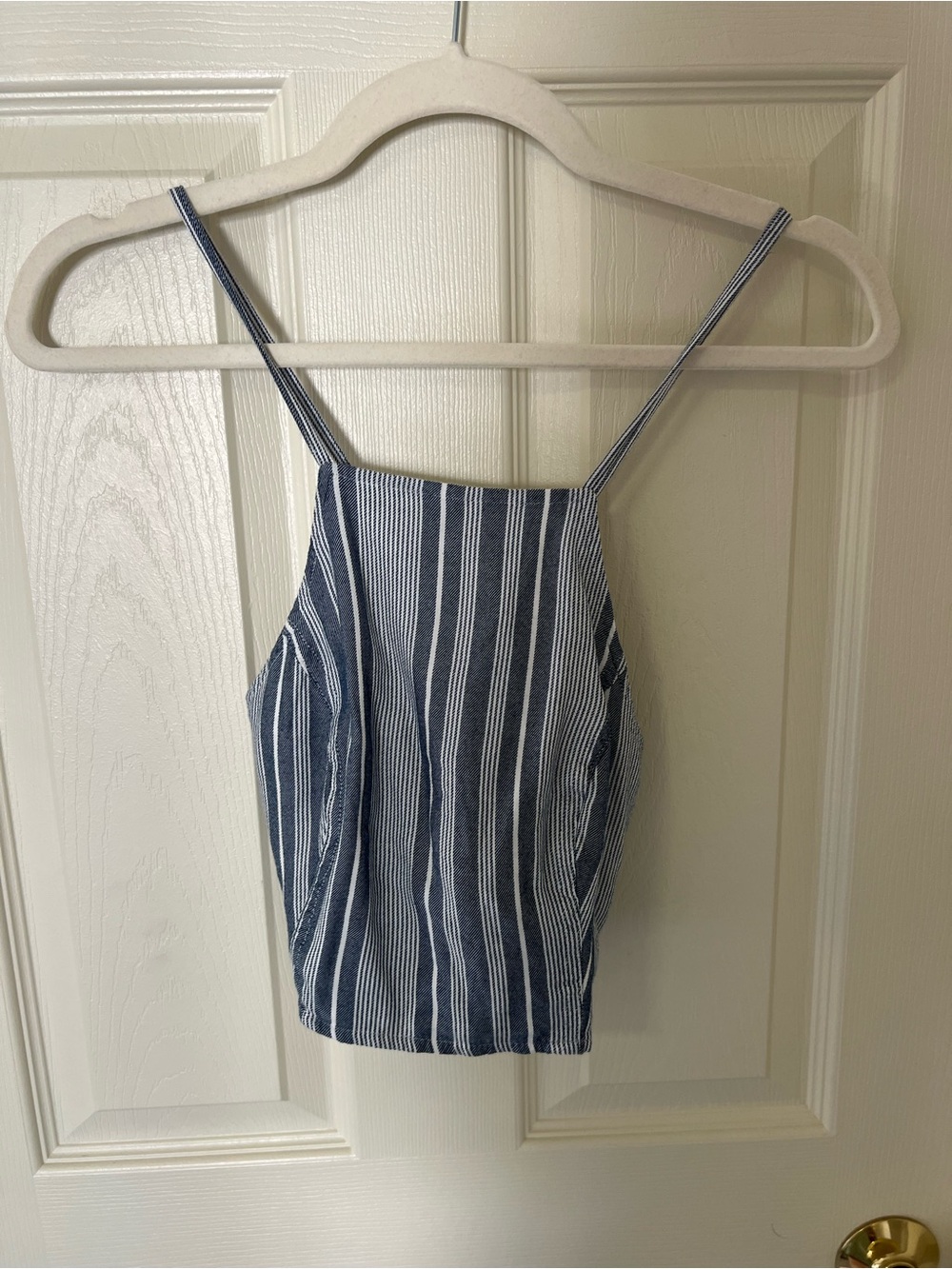 American Eagle Outfitters Navy and White Striped Cropped Spaghetti Tank